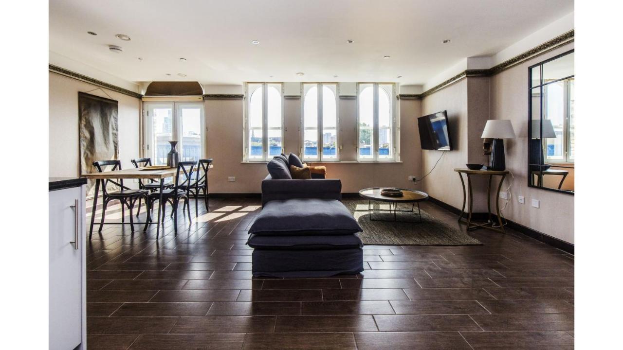 Pass The Keys - Spacious & Luxury In The Heart Of Apartment